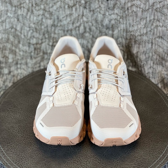 ON Cloud 5 Running Shoes Women's 9 Sand Rosebrown - Picture 4 of 7